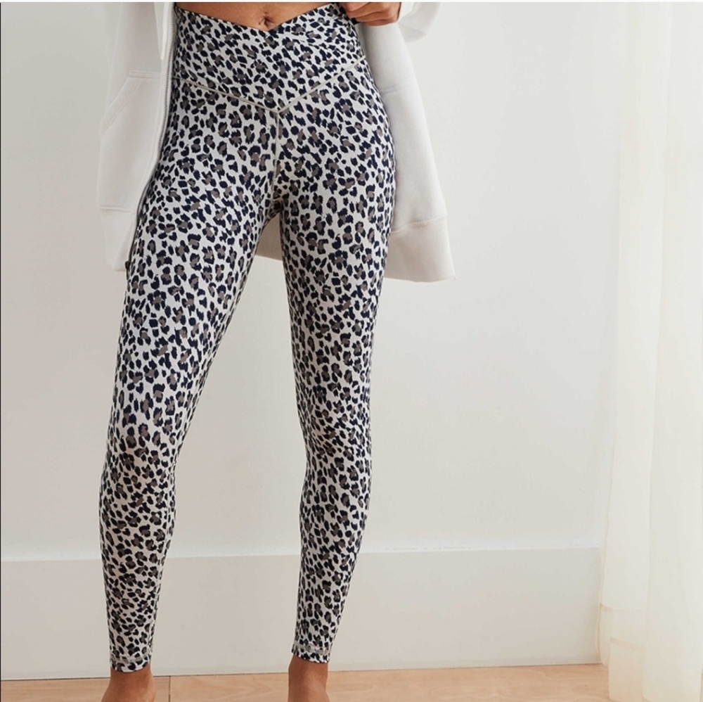 Aerie Offlone Leopard Print High-Waisted Cross Over Leggings